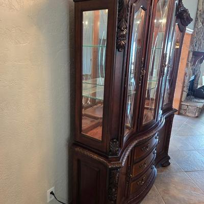 68x18x91"h Lighted China Cabinet