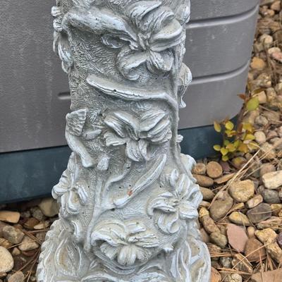 Heavy Cement Bird Bath with Flowers & Hummingbird Design