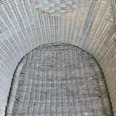 Vintage Wicker Chair #1