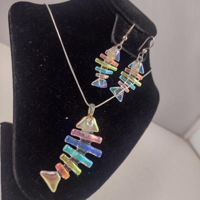 Multi-color Iridescent Glass Fish Design Necklace and Earrings (#94)