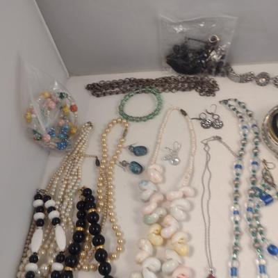 Collection of Fashion Jewelry (#97)