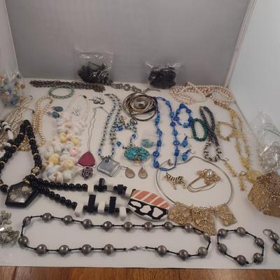 Collection of Fashion Jewelry (#97)