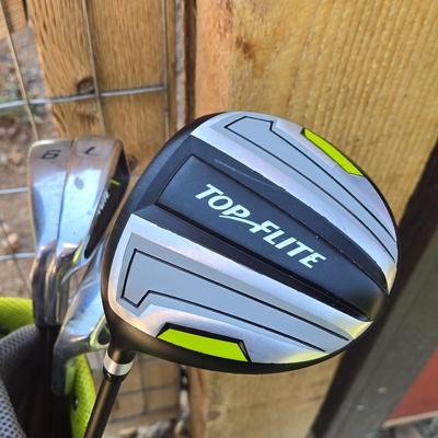 Top Flight Golf Clubs and Bag - Left Handed Youth Clubs
