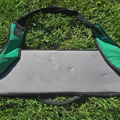 Outdoor Lawn Game- Horseshoes with Carrying Case