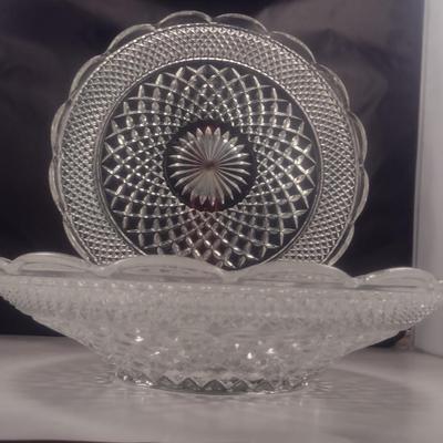 Anchor Hocking 'Wexford' Pattern Round Platter and Bowl