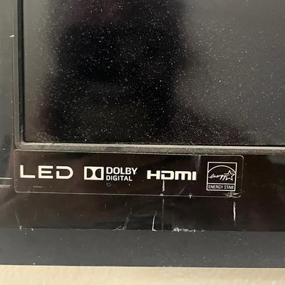 Emerson TV with remote and wall mount