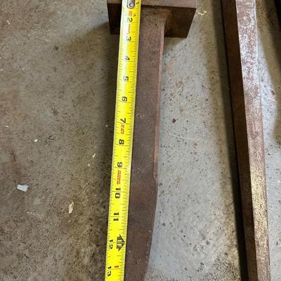 Anvil Stake Lot