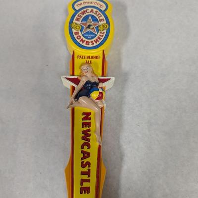 Newcastle Bombshell Pale Blonde Ale Beer Tap