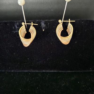 Tri-color gold pierced earrings