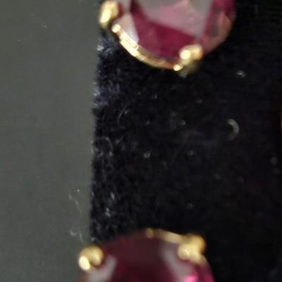Garnet Pierced earrings