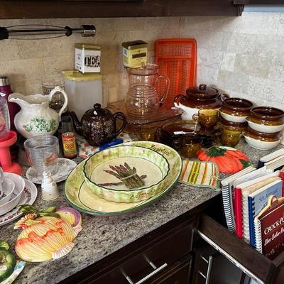 Lot 3: Kitchen Counter Selection
