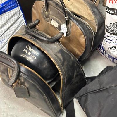 Lot 10: Garage Selection