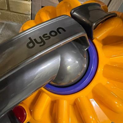 Dyson Big Ball Turbinehead Vacuum Cleaner