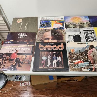 Record Albums lot Bread Kenny Loggins, Woodstock Moddy Blues Cheech & Chong CSNY, George Harrison