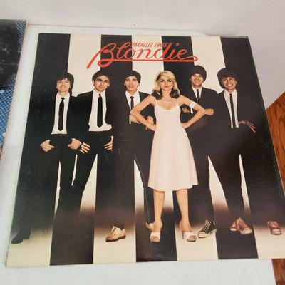 Record Album Lot Carly Simons Johnny Mathis Rita Coolidge Eddie Rabbit Willie Nelson Janis Ian