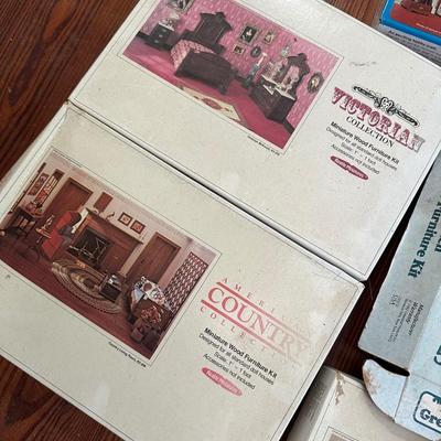 DOLLHOUSE FURNITURE KITS IN BOXES