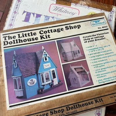 DOLLHOUSE KITS, BOOKS LOT