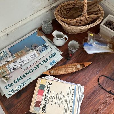 MISC DOLLHOUSE, BASKETS & MORE LOT
