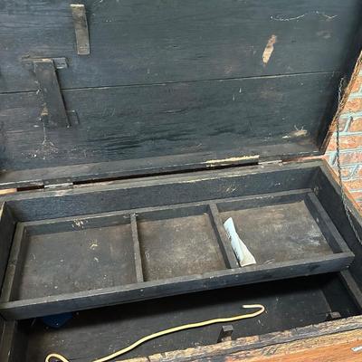 ANTIQUE WOOD TOOL TRUNK CHEST