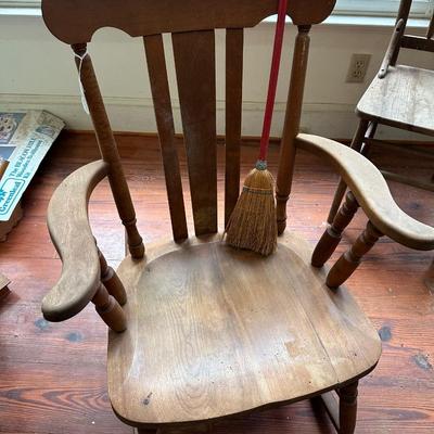MISC FURNITURE LOT