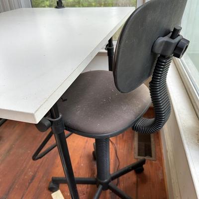 DRAFTING TABLE