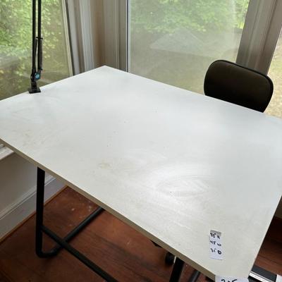DRAFTING TABLE