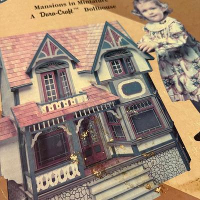 LINFIELD MANSIONS IN MINIATURES DOLLHOUSE KIT