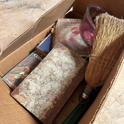 BOOK, HOUSEHOLD ITEM LOT