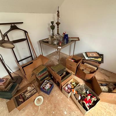 BOOK, HOUSEHOLD ITEM LOT