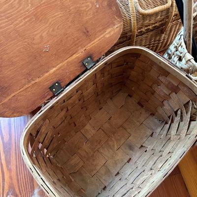 BASKET LOT