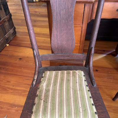 CHAIRS, STOOL& LUGGAGE RACK