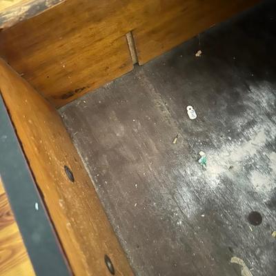 ANTIQUE DRESSER