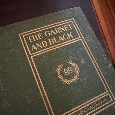 GARNET AND BLACK VINTAGE and Antique USC YEARBOOKS
