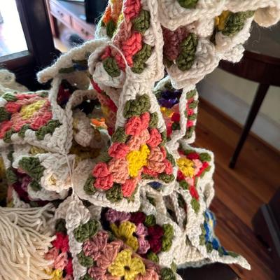 CROCHET AFGHAN, CAPE LOT
