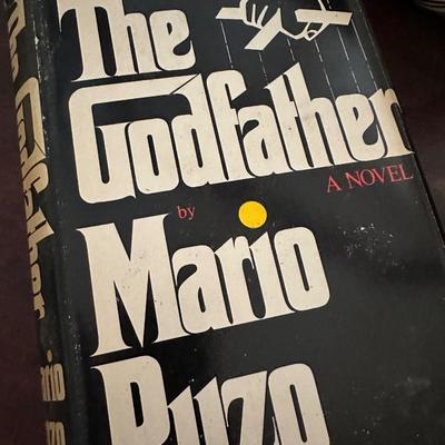 COLLECTIBLE BOOK LOT
