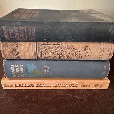 COLLECTIBLE BOOK LOT