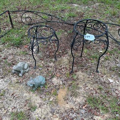 ARBOR, PLANT STAND YARD ANIMALS