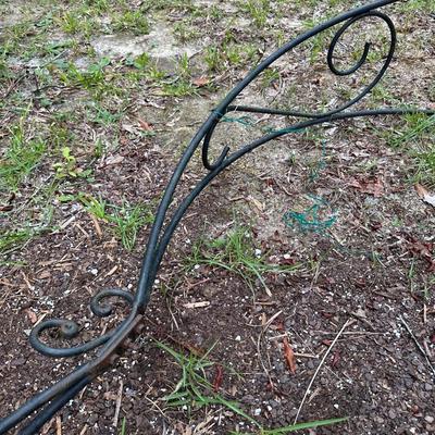 ARBOR, PLANT STAND YARD ANIMALS
