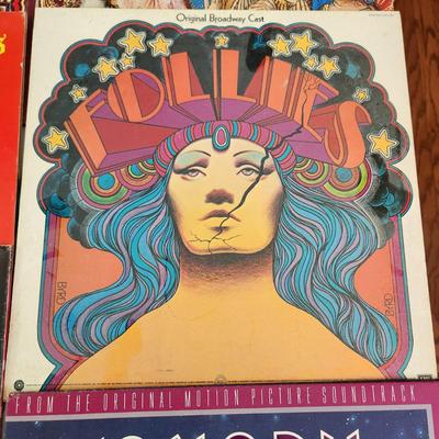 Record Albums Lot George Benson Barry Manilow Santana Righteous Brothers Olive Physical Bayou Country