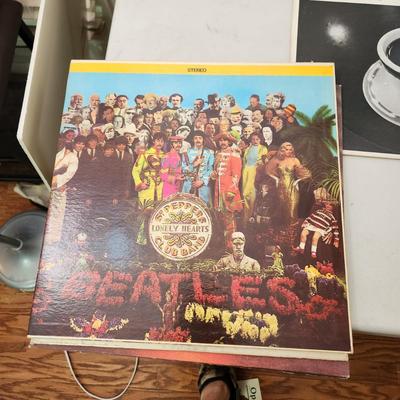 Record Albums Lot Willie Nelson Beatles Cheap Thrills Rolling Stones Zipper ,Joe Crocker The Band, Cat Stevens