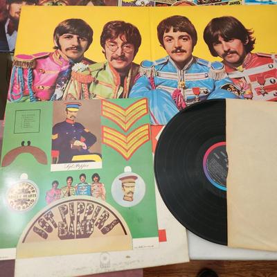 Record Albums Lot Willie Nelson Beatles Cheap Thrills Rolling Stones Zipper ,Joe Crocker The Band, Cat Stevens