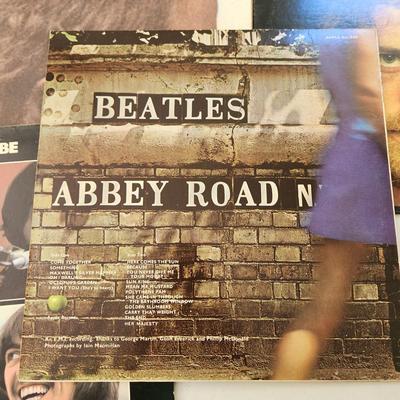 Record Albums Lot Willie Nelson Beatles Cheap Thrills Rolling Stones Zipper ,Joe Crocker The Band, Cat Stevens