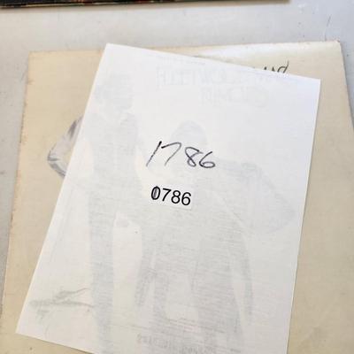 Lot of Record Albums Woodstock Beatles White Album, Magical Mystery Tour Abby Road Sgt Peppers Love Songs, Fleetwood MAc,