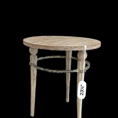 Round Tri-leg accent table