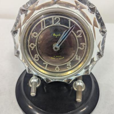Battery Operated Majak 11 Jewel Mantle Clock