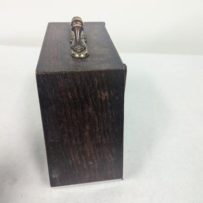 Battery Operated Desk Clock