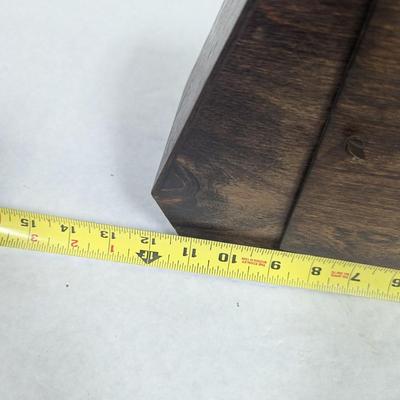 Battery Operated Desk Clock
