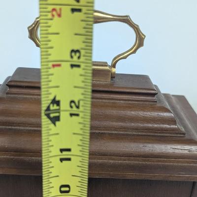 Antique Bulova Four Strike Transistor Battery Operated Clock