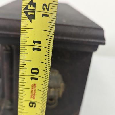 Antique Battery Operated Clock Co. Mantle Clock