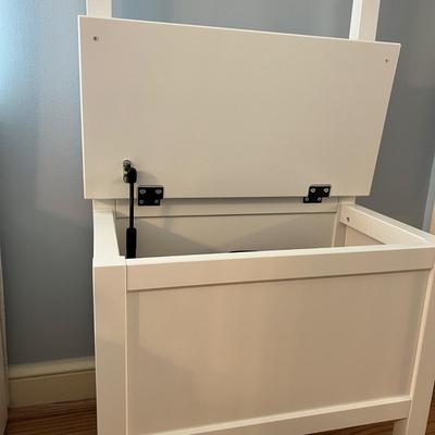 Hall Tree w Storage Bench